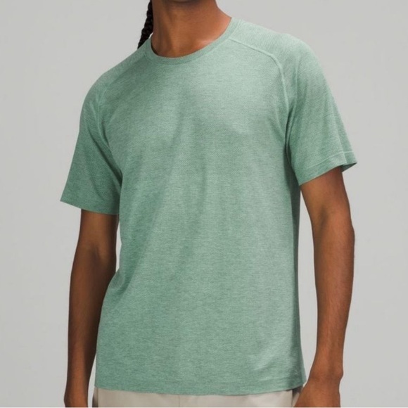 Lululemon Men’s Metal Vent Tech 2.0 - Picture 2 of 5